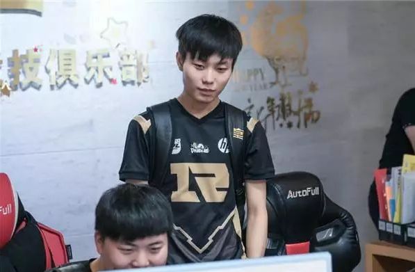 现手感波动 现手感波动