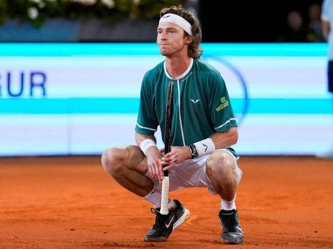 表現堪稱完 表現堪稱完