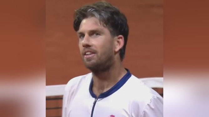 面对的是一 面对的是一