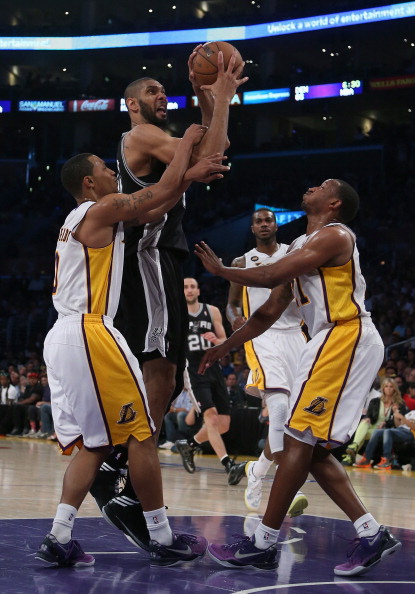 密集防守时 密集防守时