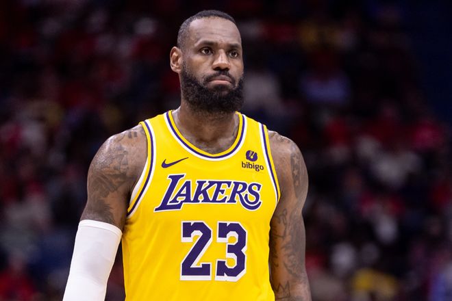 他过去曾在 他过去曾在