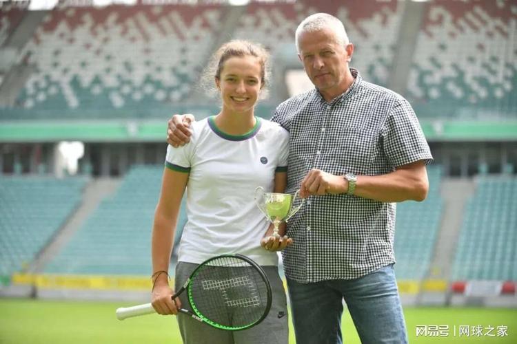 充满机遇和 充满机遇和