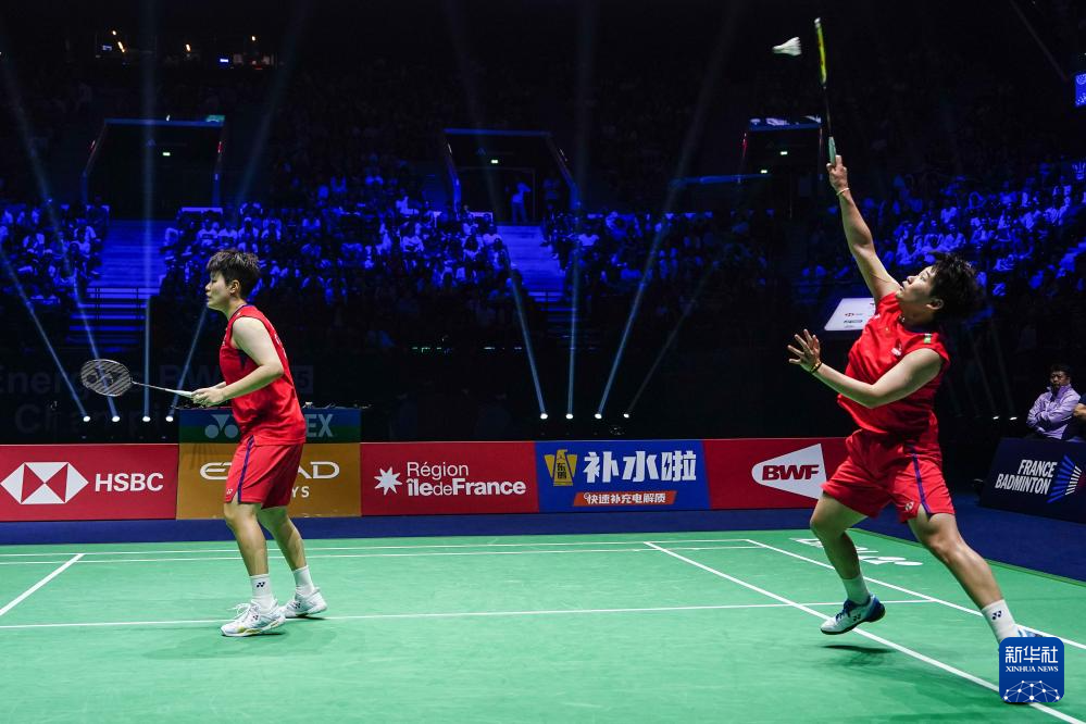 受到大的波 受到大的波