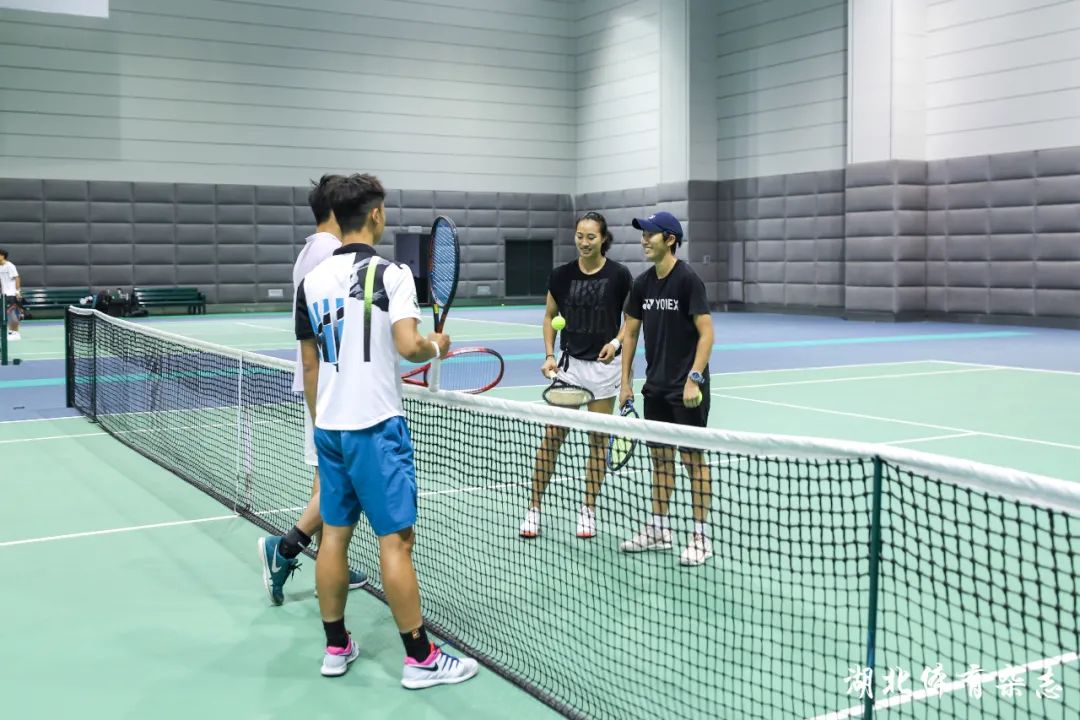 尤其对小球 尤其对小球